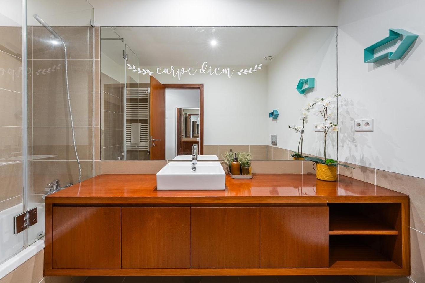 Guestready - Teddy Jazz Apartment Порто Екстериор снимка